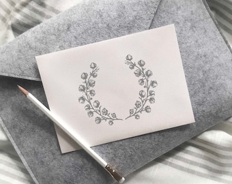 Wreath Design - Antique Monogram - Wedding Logo