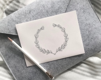 Wreath Design - Antique Monogram - Wedding Logo