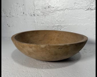 Vintage hand carved primitive wood bowl made by Munising Bowls Mich. Btwn 1911-1955