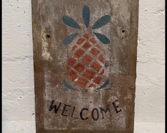 Vintage hand-painted pineapple "Welcome" slate tile sign