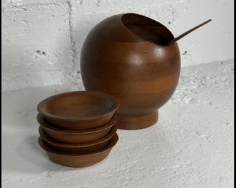 Mid-Century Modern Nut / Candy Bowl w/4 small tray plates