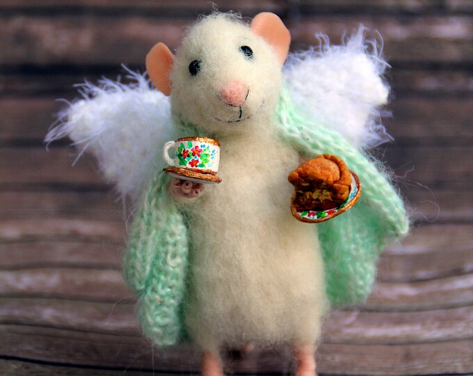 The cute felted mice and other woolen animals von ThePumpkinMouse