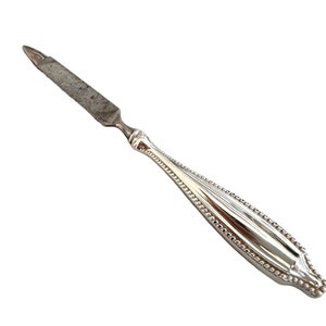 5 7/8&quot; Antique Victorian W Sterling Silver Handle Nail File