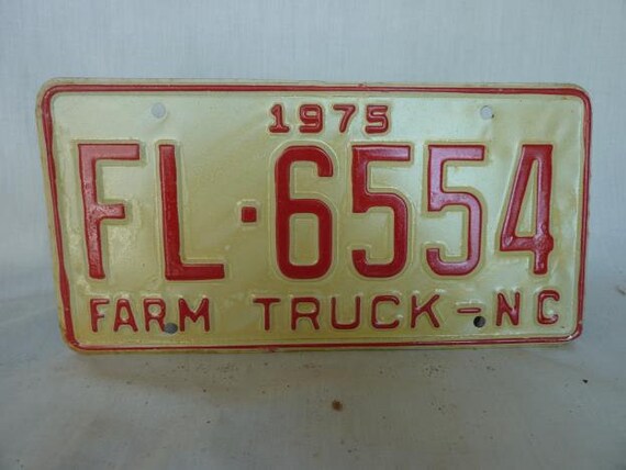 Vintage 1975 North Carolina License Plate in Good  Condition