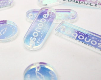 Iridescent acrylic tags with personalized logo - tags with custom text or name for accessories - set of 50 tags