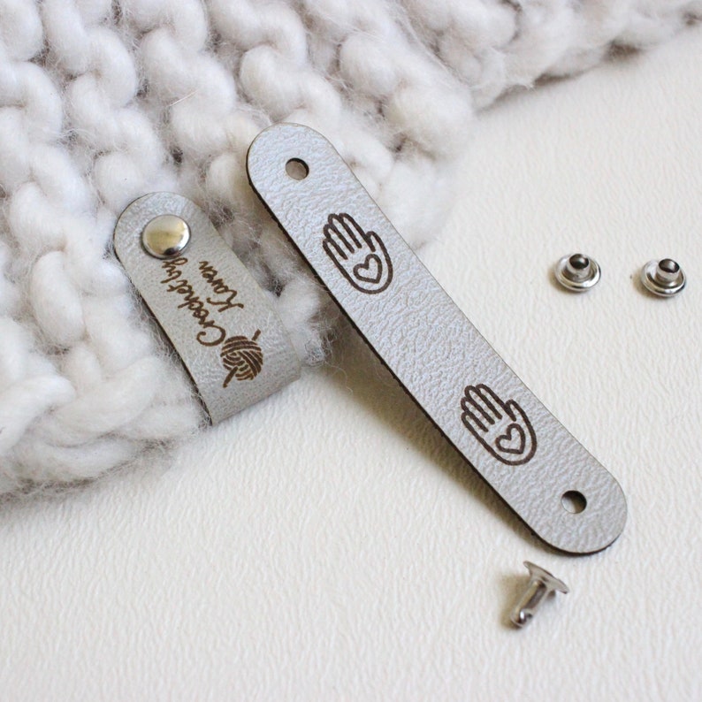Custom knitting tags Set of Personalized faux leather labels for knitted, handmade or crochet with custom name with snaps Grey