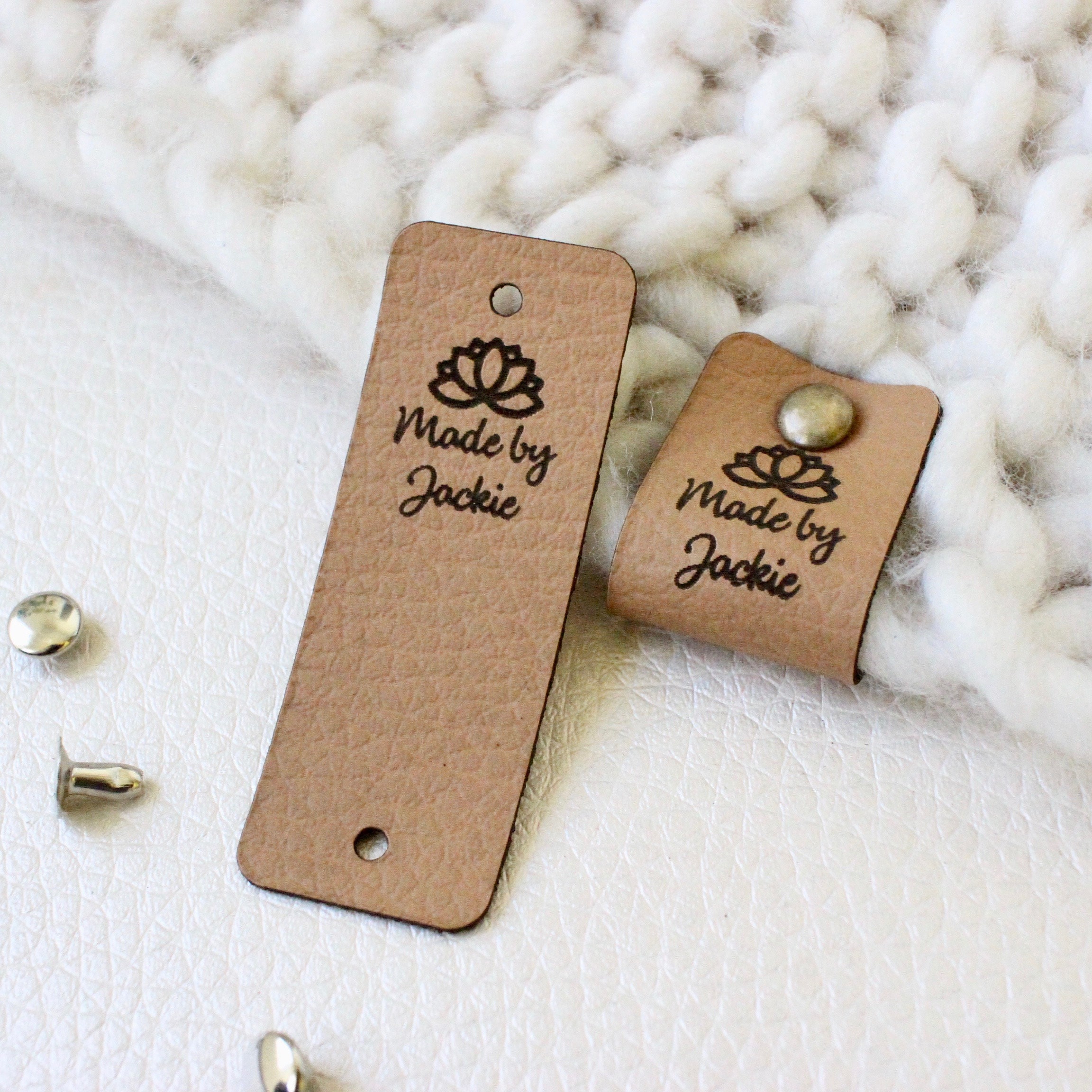 Étiquettes personnalisées pour tricots et crochets, étiquettes en faux cuir  pour articles faits à la main, étiquettes en cuir avec rivets, étiquettes  pour chapeaux tricotés -  Canada