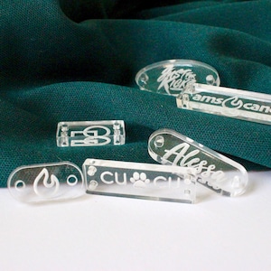 Clear acrylic tags with personalized logo - tags with custom text or name for accessories - set of 50 tags great for swimsuits