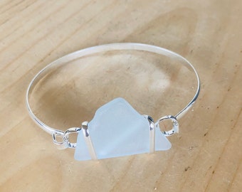 Silver Plated Bangle with Blue Sea Glass Piece-Sea Glass Bracelet-Beach Glass Bangle-Beach Glass Jewelry-Sea Glass Jewelry-Bracelet Bangle