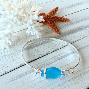 Sea Glass Bracelet-Aqua Beach Glass Bangle-Beach Glass Jewelry-Sea Glass Jewelry-Bracelet Bangle-Gifts for her-Bracelet-Unique Beacelet