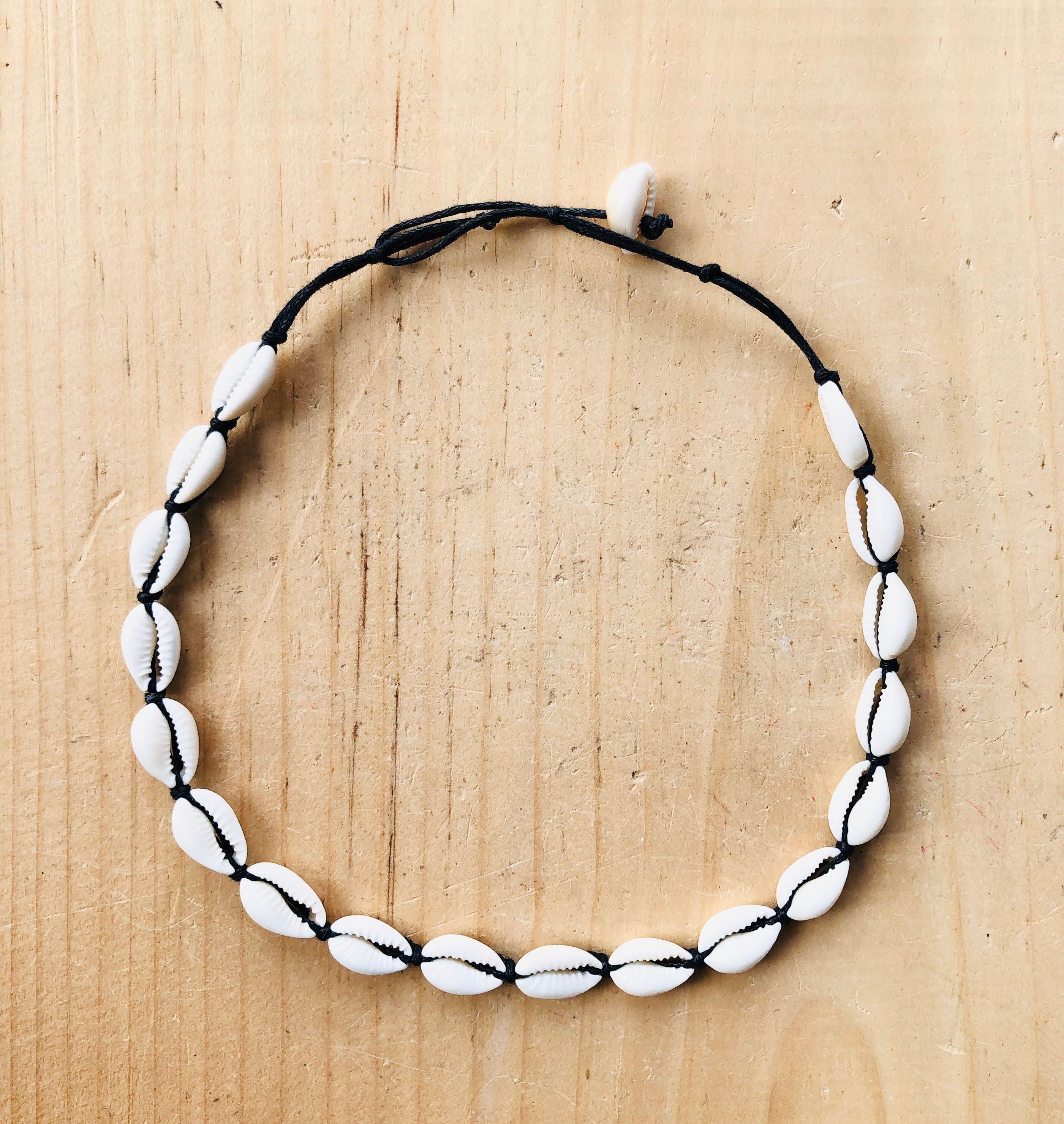 Cowrie on sale choker necklace