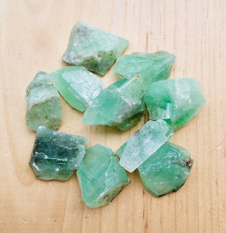 Green Calcite Crystalschakra Crystalsraw Green Calcite Etsy
