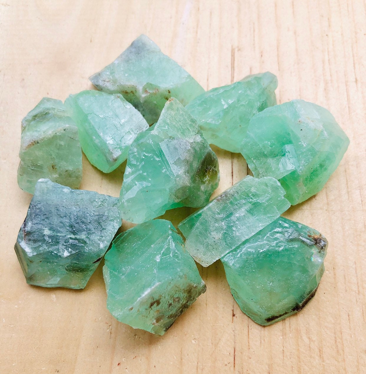 Green calcite outlet