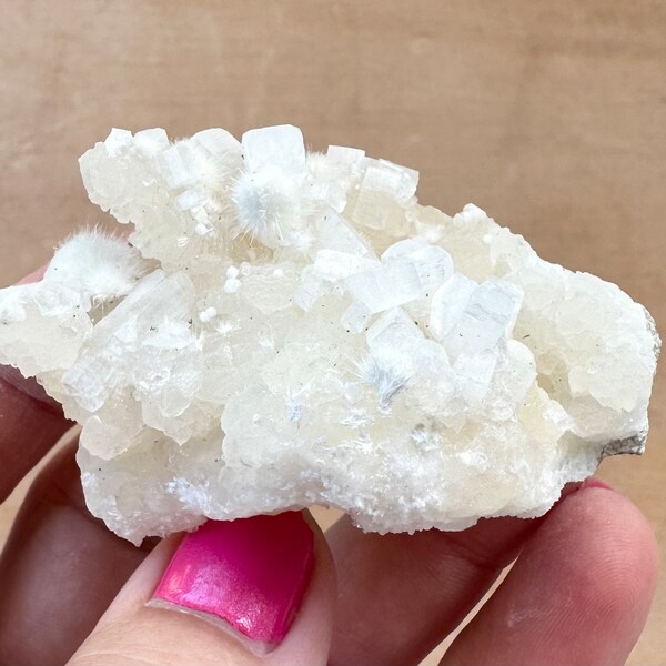 Zeolite Quartz Zeolite Stilbite Cluster Crystals Natural Stones Spirituality Zeolite Crystal Rocks Minerals Crystals Seolite Cluster Healing