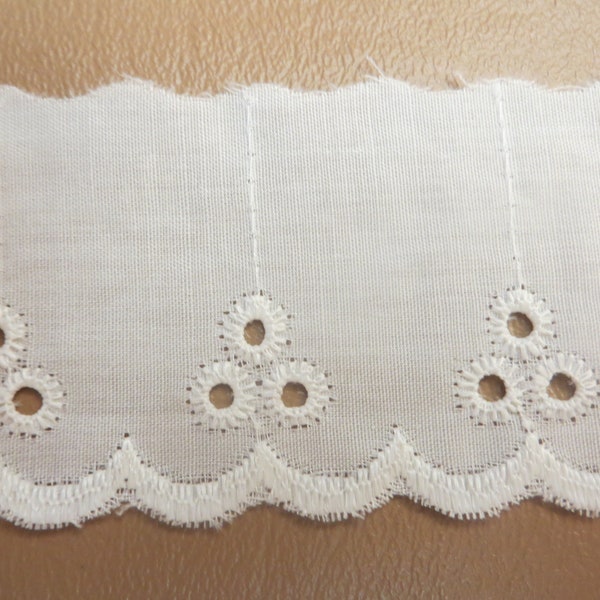1-1/2" Ivory Flat Cotton Eyelet By The Yard