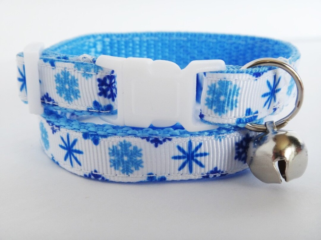 Cat Collar Kitten Collar christmas Breakaway Cat Collar Blue Snowflake