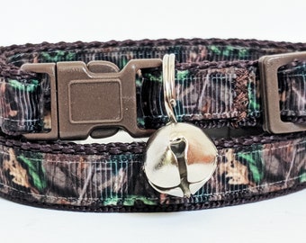 Cat Collar - Kitten Collar - Real Tree Camo Cat collar - Brown Boy Cat Collar -Adjustable Breakaway Cat Collar with Removable Bell