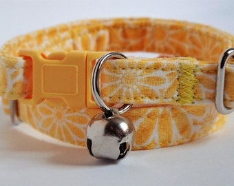 Fabric Cat or Kitten Collar - Yellow, Purple or Black Cat Collar with Daisies - Girl Cat Collar with Breakaway Buckle & Removable Bell