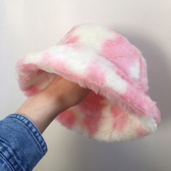 Baby Pink Cow Print Faux Fur Bucket Hat 