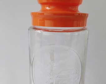 Vintage Collectible Tang Jar