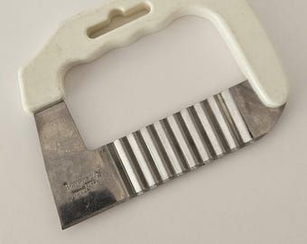 Vintage Ekco Best Results Veggie Chopper