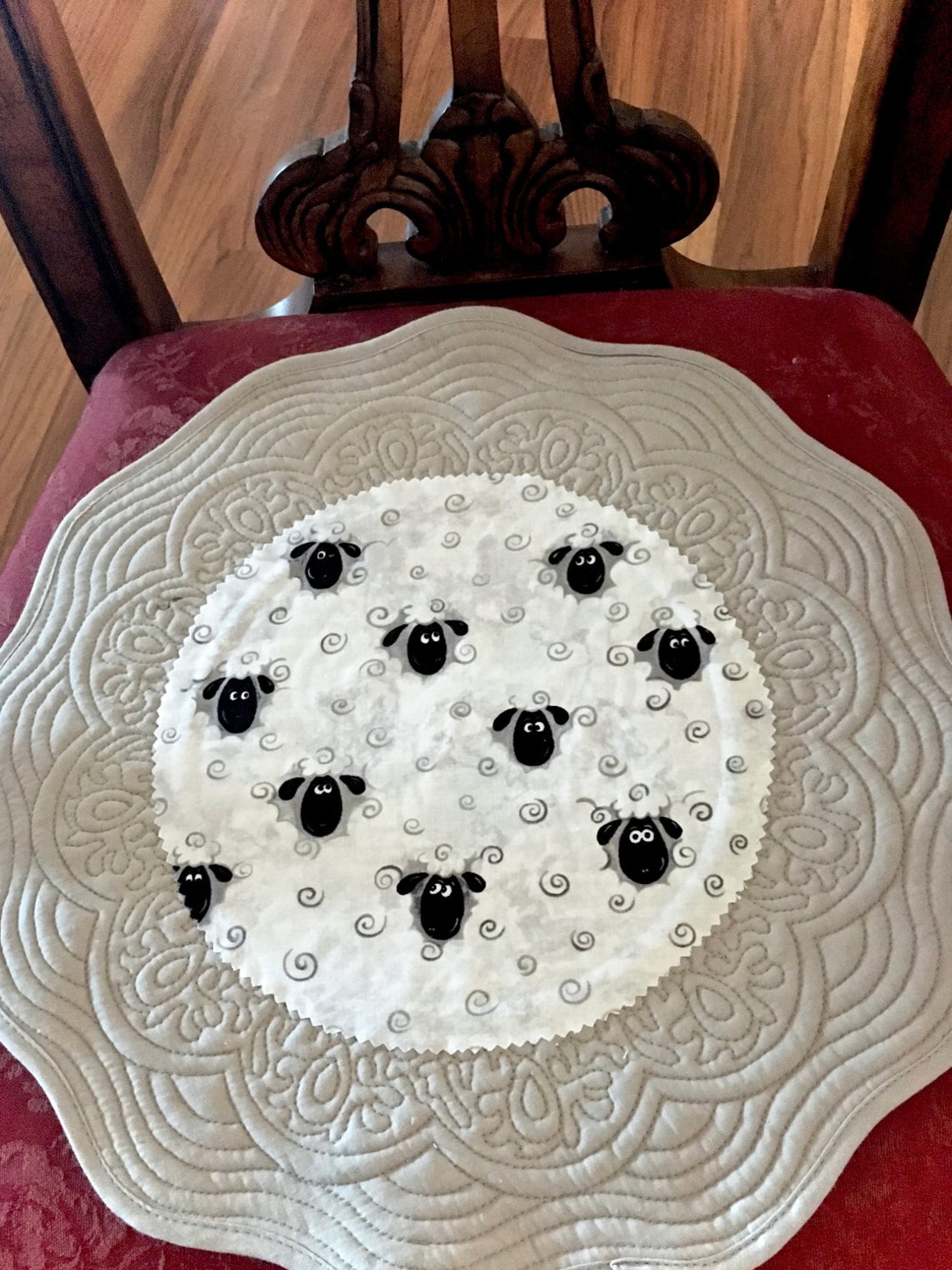 Handcrafted Spinning Lapcloth Embroidered With Spinner Etsy