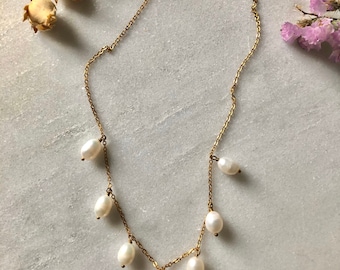 Freshwater Pearl Drip Necklace