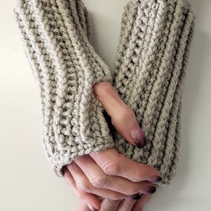Womens WInter Fingerless Gloves, Womens Boho Fingerless Gloves for Winter, Wrist Warmers, Womens Fingerless Mittens image 5