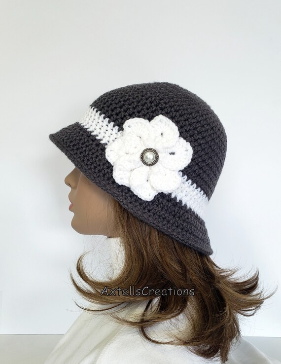 Wool Cloche Bucket Hat with Faux Pearl Flower Dahlia main image 2