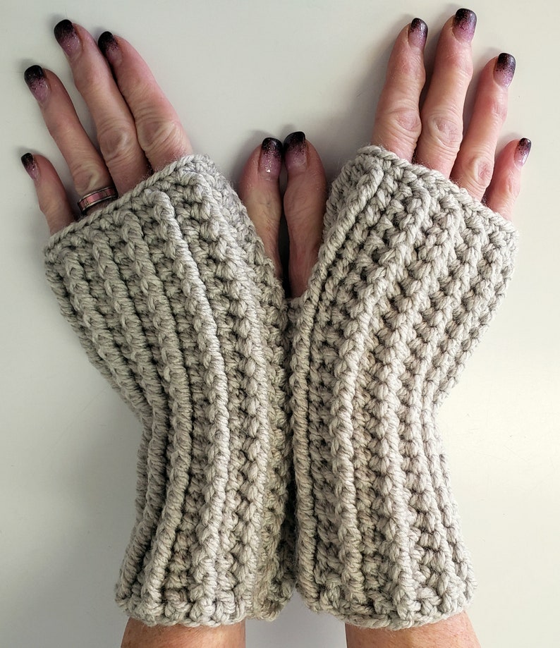 Womens WInter Fingerless Gloves, Womens Boho Fingerless Gloves for Winter, Wrist Warmers, Womens Fingerless Mittens image 8