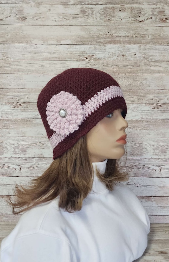 Vintage Style 1920s Hat With Flower, Womens Winter Hat  display picture 2