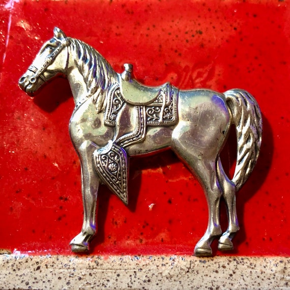 Vintage Sterling Silver Horse Pin Brooch in Classic Western