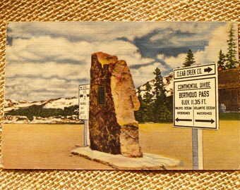 Continental Divide halverwege de eeuw vintage jaren 1950 linnen ansichtkaart van Berthoud Pass,