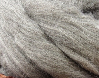Grey Cheviot Wool Roving / 1oz