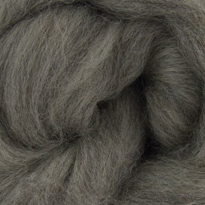 Grey Shetland Wool Top Roving / 1-LB