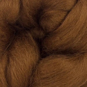 Dyed Corriedale Wool Top Roving Natural Spinning & Felting Fiber / 1oz - Chocolate