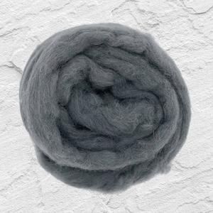 Dyed Shetland Natural Spinning Fiber Wool Top Roving / 1oz - Railing