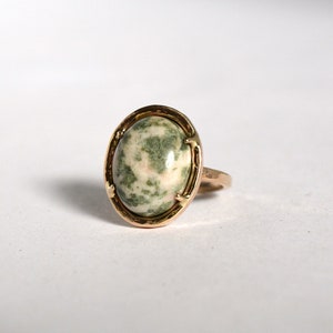 Jade Lavender/Pale Green set in 14kt Yellow Gold