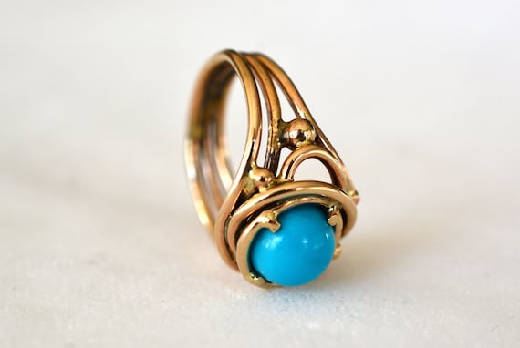 14kt 8mm Sleeping Beauty Turquoise Wire Sculpture Ring