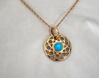 14kt 8mm Round Sleeping Beauty Turquoise Wire Dome Pendant