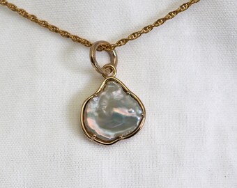 Lake Biwa Pearl Pendant 14kt