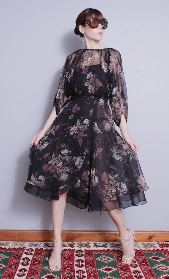 Vintage 1970's | Black | Floral | Bohemian | Midi… - image 2