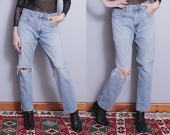 Vintage 1990's | 505 | Levi's | Light Wash | Distressed | 5 Pocket | Mid Rise | Denim | Jeans | M