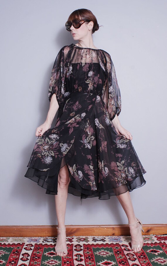 Vintage 1970's | Black | Floral | Bohemian | Midi… - image 3