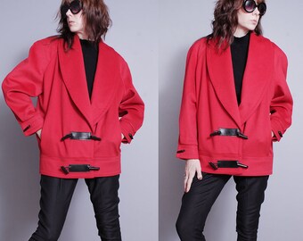 Vintage 1980's | Beautiful Red | Oversized | 100% Wool | Coat | M