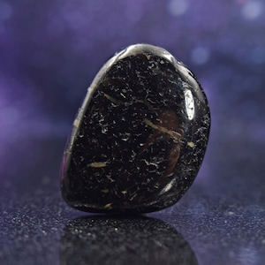 Alluring Genuine Nuummite from Greenland | Rare | 1.32" | 20.5 grams