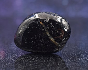 Genuine Nuummite from Greenland | Rare | 1.31" | 24.8 grams