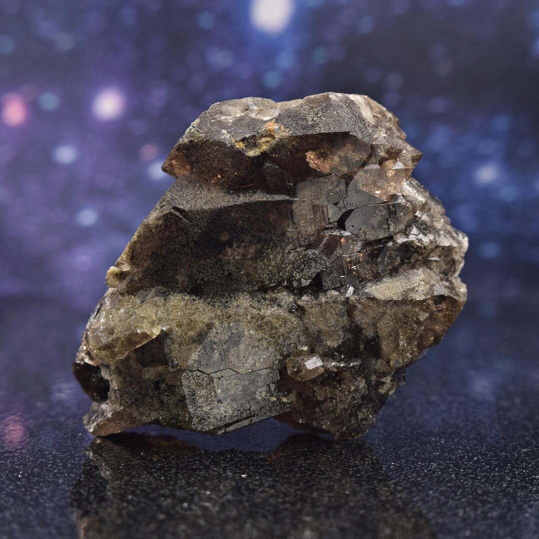 ねじれ水晶 グインデルスモーキークォーツ グウィンデルクォーツ 原石 標本