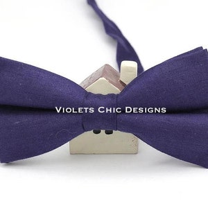 Navy blue bowties, mens bow ties, navy cotton bowtie, wedding bowties, groomsmen bowties, adult bow ties, mens navy bow tie, blue bowtie
