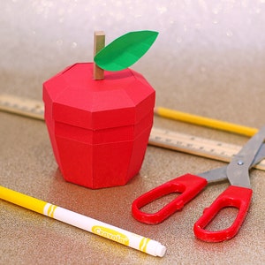 SVG-bestand: papieren 3D Apple-geschenkdoos Treat Box Cadeaukaarthouder 3D-SVG-bestand knippen + videotutorial | Leraar cadeau Svg | Terug naar school-SVG